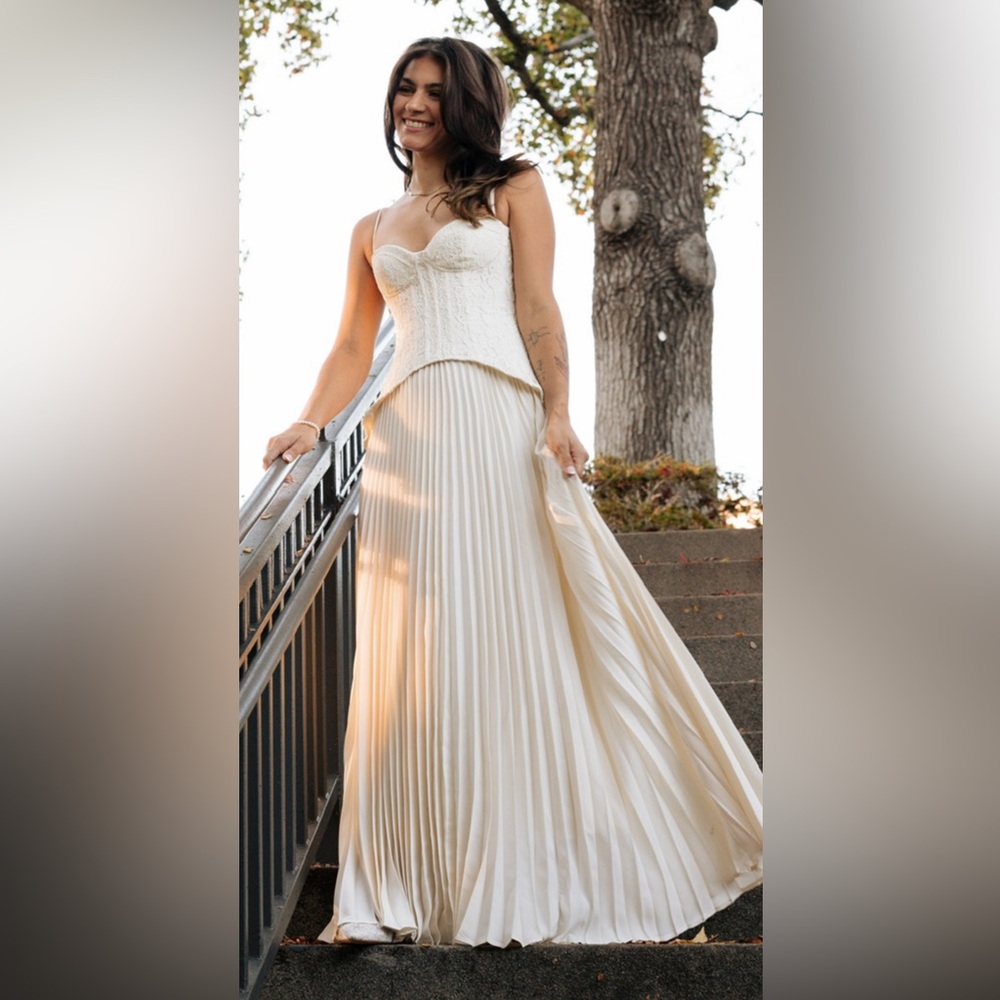 Fashion Nova Daniella Lace Corset Pleated Maxi Dress